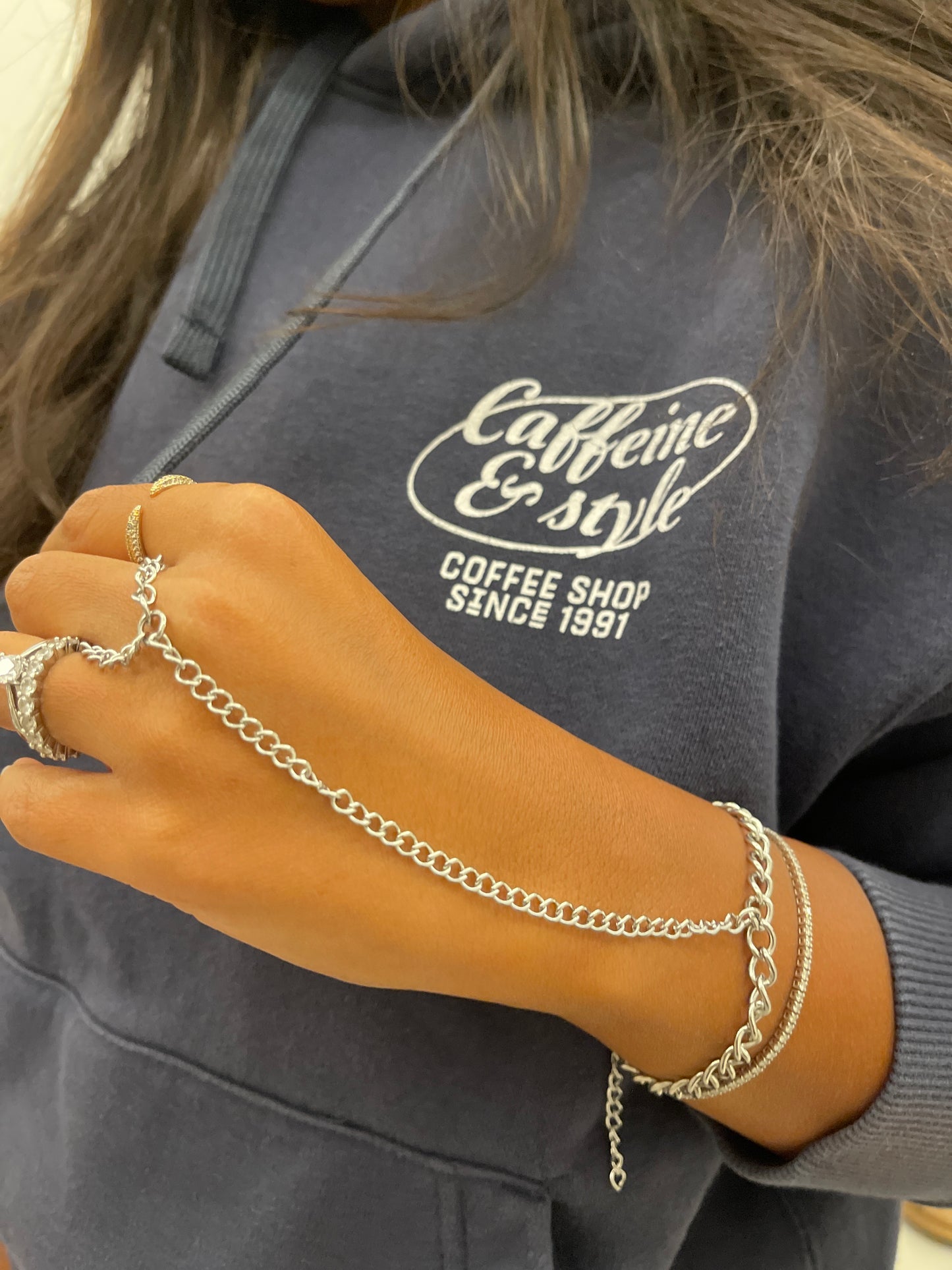 Essential Hand Chain Silver