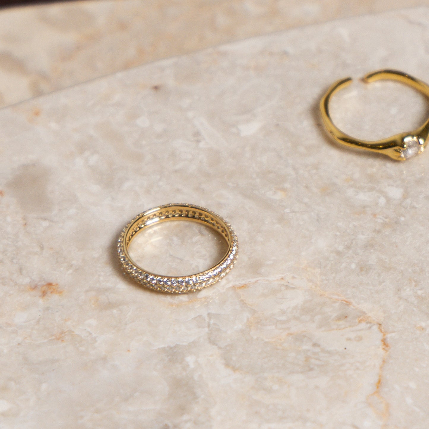 Gleam Ring Gold