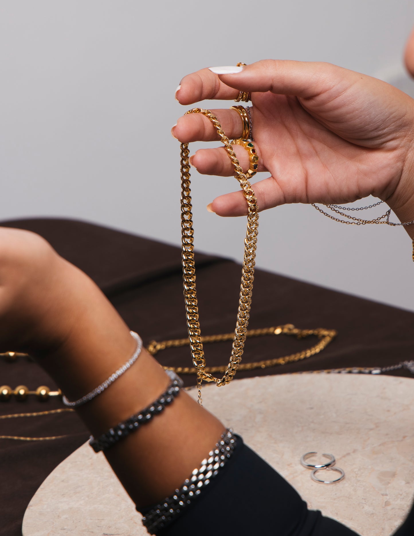 Glint Cuban Choker Gold