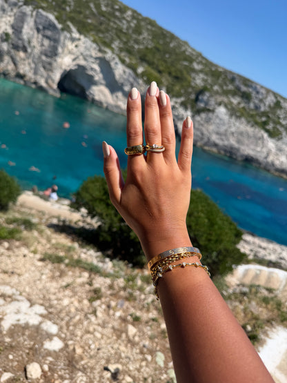 Arc Pave Ring Gold