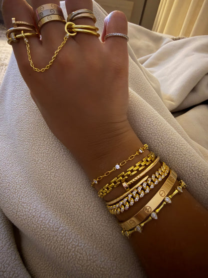 linked Bracelet Gold